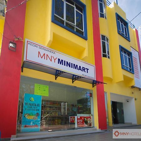 Mny Hotel & Resort Kampung Teluk Nipah Eksteriør billede