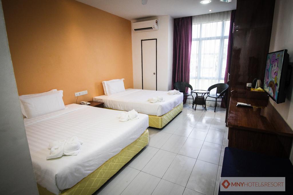 Mny Hotel & Resort Kampung Teluk Nipah Eksteriør billede