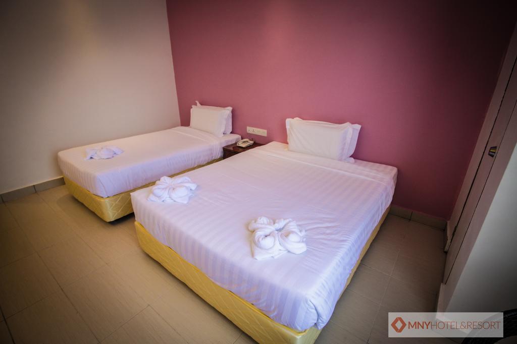 Mny Hotel & Resort Kampung Teluk Nipah Eksteriør billede