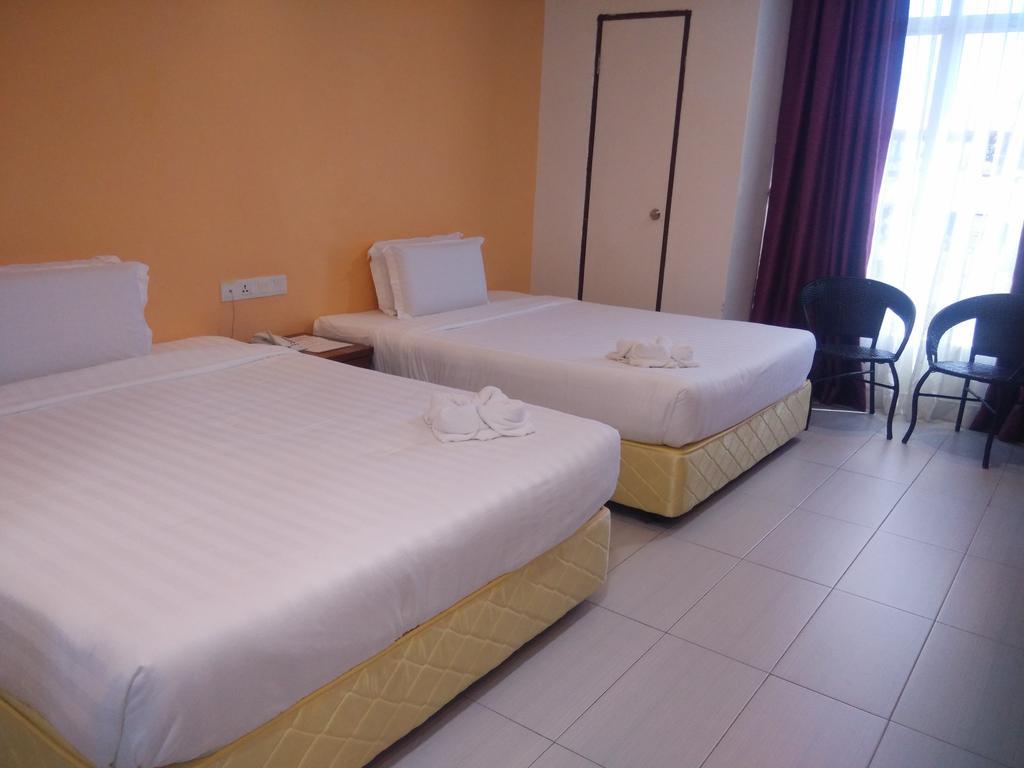Mny Hotel & Resort Kampung Teluk Nipah Eksteriør billede